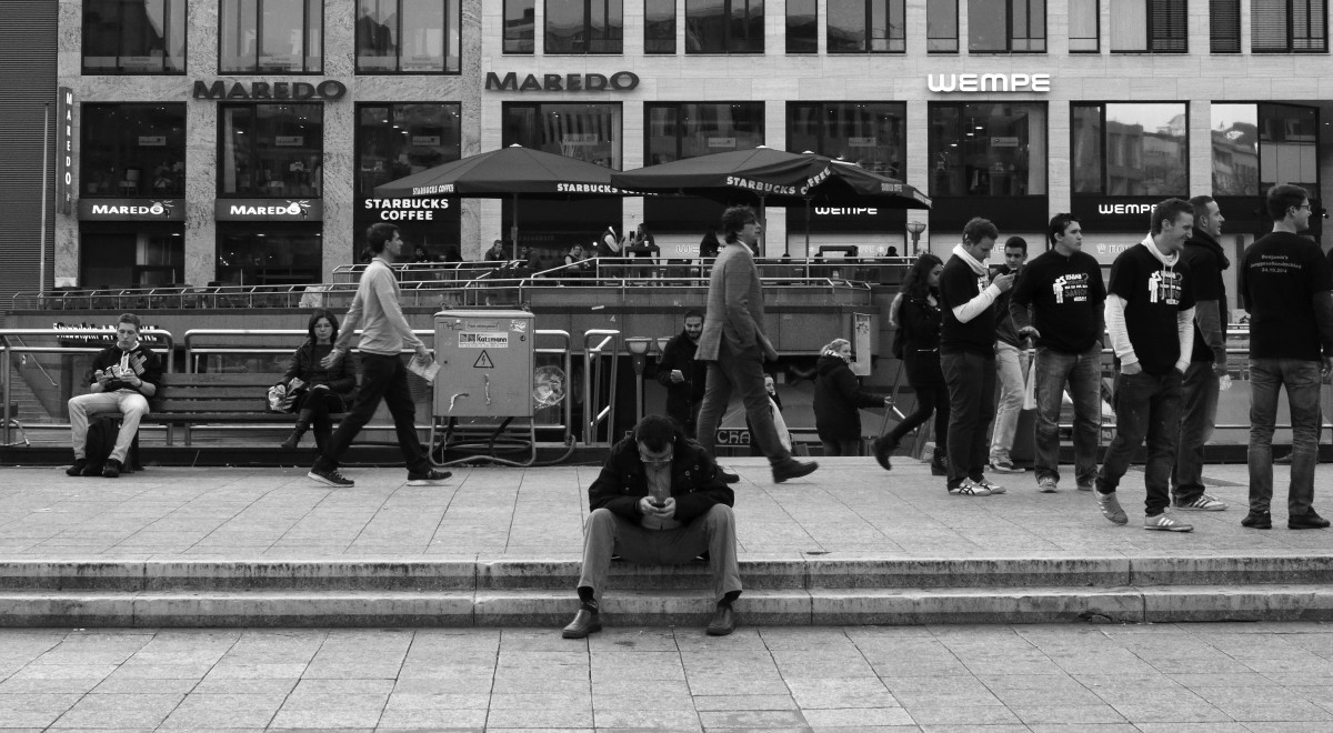 pejalan kaki, hitam dan putih, orang-orang, jalan, jalan, fotografi, kota, orang banyak, hitam, satu warna, bw, hitam dan putih, putih hitam, infrastruktur, Jerman, alemania, allemagne, sw, schwarzweiss, schwarzweis, streetscene, frankfurtmain, frankfurtammain, frankfurtam, frankfurtamain, Germania, hesse, Hassia, hessen, leute, strassenszene, frankfurt, schwarzweissfotografie, Tempat umum, ffentlicherplatz, schwarzweisfotografie, Innenstadt, streetphotopgraphy, penyeberangan pejalan kaki, fotografi monokrom