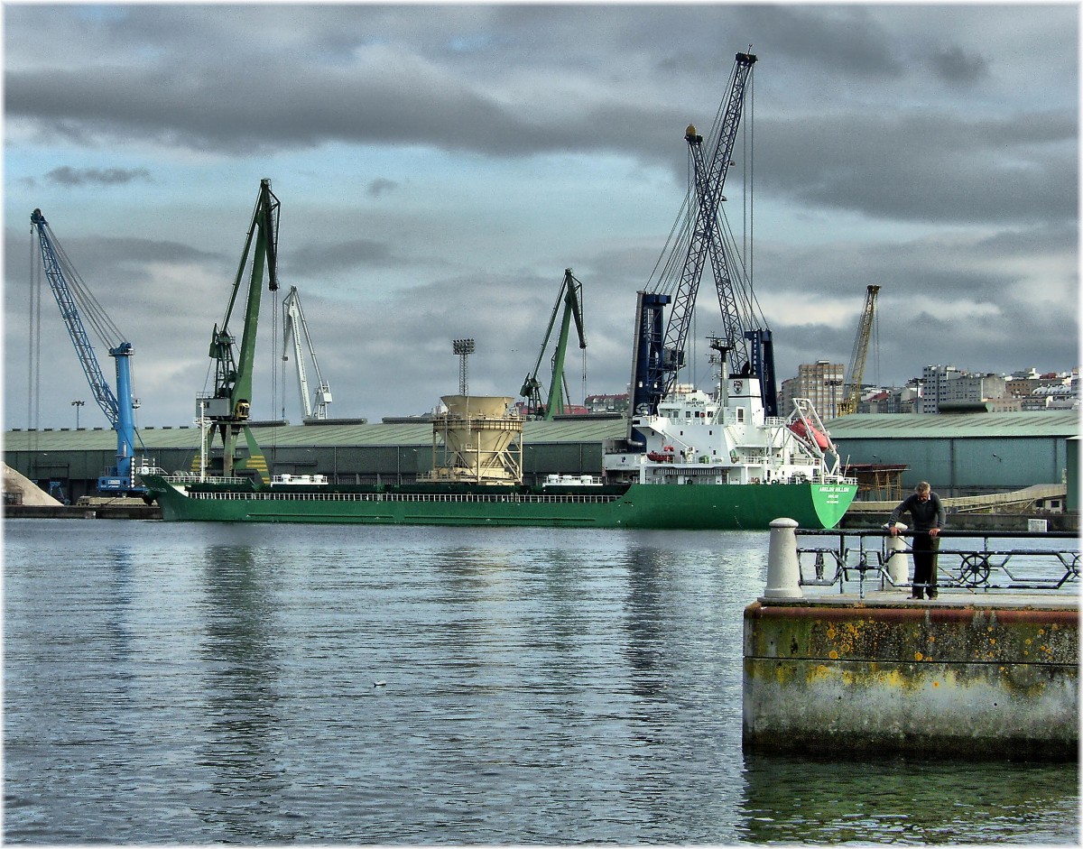 mer, Dock, bateau, ville, Urbain, navire, L'Europe , véhicule, baie, port, Port, Espagne, Europa, mar, Eau, Galice, Ciudad, Puerto, Acorua, canal, atlantique, remorqueur, Motomarine, Porto, Ville, Espana, Coroua, Galiza, Auga, Embarcations, Atlantico, Bateaux, Embarcations, Portocorua, Lacorune, Grues, Gindastres, bateau de pêche, transport de marchandises