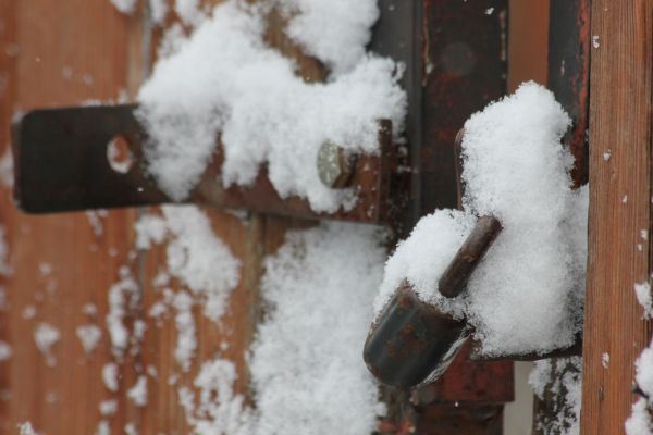 madeira,neve,inverno,branco,velho,ferrugem