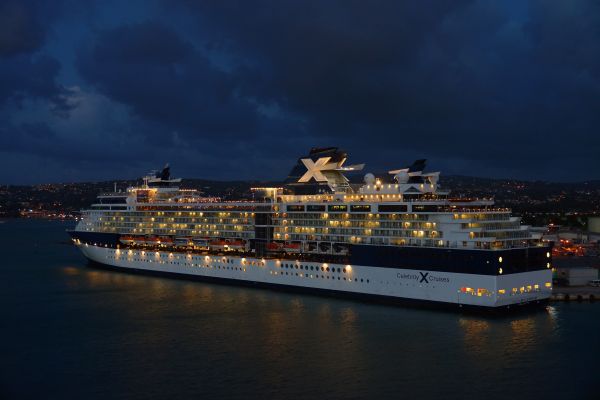 sea,ocean,night,ship,dusk,evening