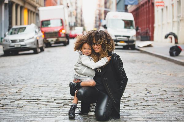 pedone,a passeggio,persona,persone,strada,uomo