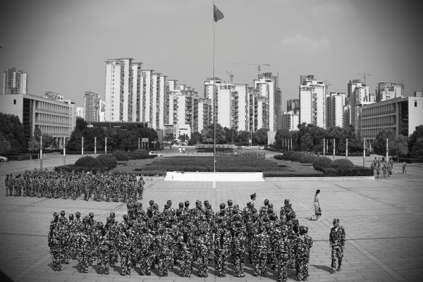 fotografie,clădire,Alb și negru,orizont,stradă,oraș