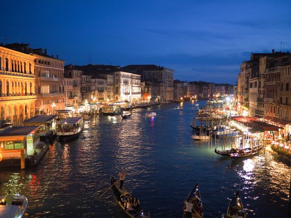 mar,agua,arquitectura,barco,noche,pueblo