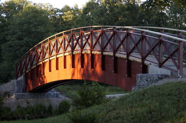 struttura,architettura,ponte,fiume,arco,ringhiera