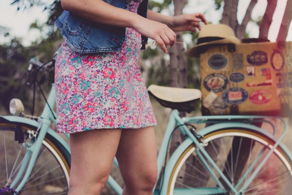 menina,mulher,ao ar livre,roda,bicicleta,fêmea