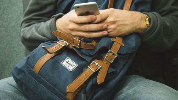 hand,phone,man,leather,bag,cool