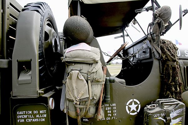 coche,antiguo,jeep,militar,Ejército,vehículo