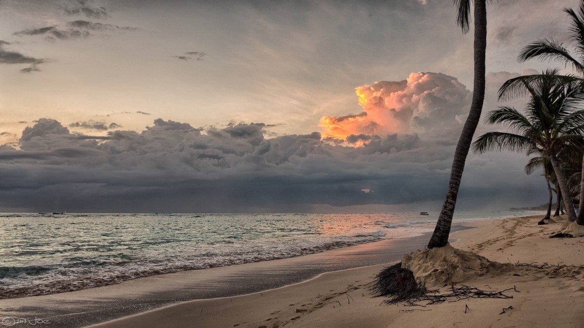 Strand, Landschaft, Meer, Küste, Sand, Rock, Ozean, Horizont, Wolke, Himmel, Sonne, Sonnenaufgang, Sonnenuntergang, Sonnenlicht, Morgen, Ufer, Welle, Dämmerung, Dämmerung, Abend, Wetter, Gewässer, Hdr, Großartig, Bahia, Sns, Lumix, Panasonic, Dmc, Lx7, Panasoniclumixdmclx7, dominikanisch, Republik, Punta, Cana, Bavaro, Laaltagracia, Dominikanische Republik, Prinzipe, Atmosphärisches Phänomen, Windwelle