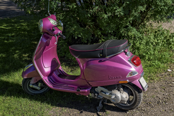 Güzel görüntü,mobilet,Finlandiya,Helsinki,pembe,Vespa