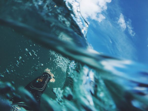 air,sinar matahari,laut,lautan,gelombang,suasana