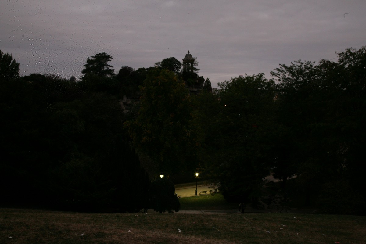 arbre, la nature, lumière, ciel, nuit, lumière du soleil, Matin, Paris, crépuscule, France, soir, parc, obscurité, art, Parc, Arbol, Arbre, Aube, installation, Parque, Baum, Parco, Parigi, Nuit blanche, Parijs, nuit blanche, Pary, Butteschaumont, Parcdesbutteschaumont, zone rurale, Phénomène atmosphérique, Atmosphère de la terre