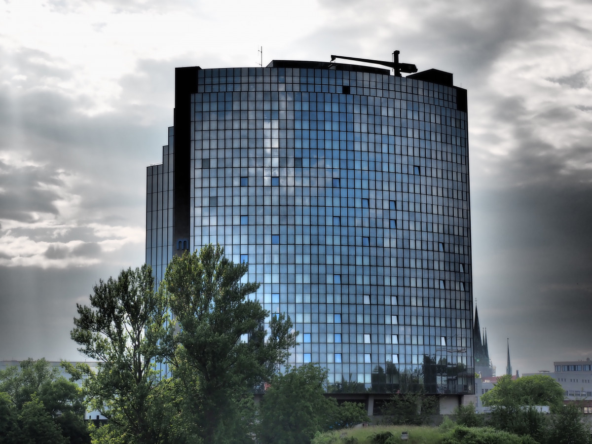 Arsitektur, kaki langit, jendela, kaca, bangunan, kota, pencakar langit, Pemandangan kota, pusat kota, refleksi, menara, tengara, penglihatan, blok menara, hdr, hotel, maritim, markas besar, metropolis, ulm, daerah perkotaan, daerah perumahan, pemukiman manusia, daerah metropolitan, Hotel maritim