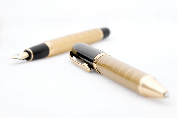 writing,pen,black,fountain pen,gold,pens