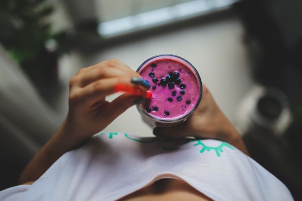 flor,mano,gente,niña,mujer,fotografía