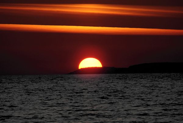 mare,acqua,oceano,orizzonte,nube,sole