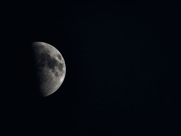 noir et blanc,ciel,atmosphère,obscurité,Monochrome,lune