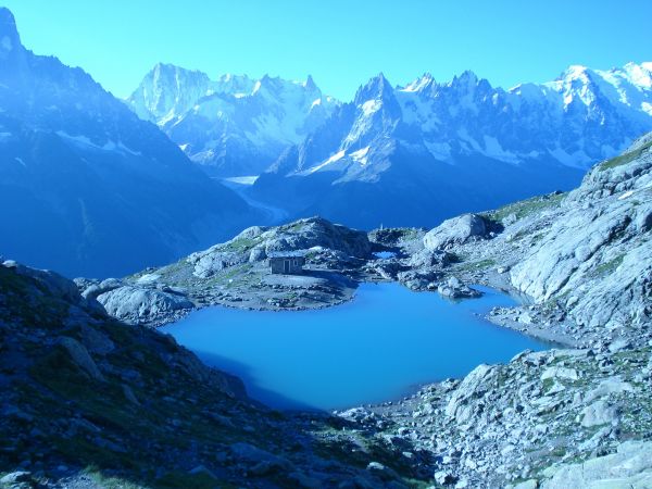 montanha,vale,cadeia de montanhas,lago,geleira,Fiorde