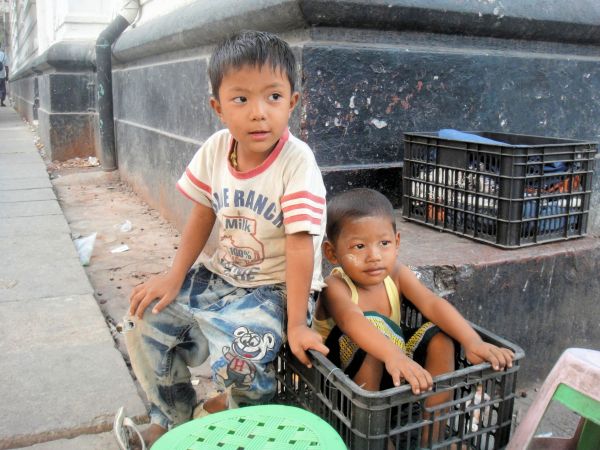 people, play, child, sitting, friendship, crate