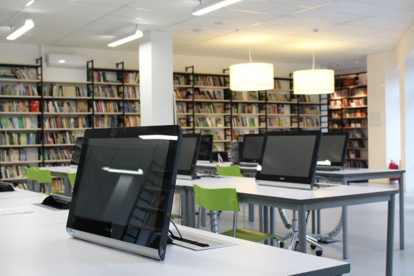 gebouw,opleiding,computer,tafel,internet,hal