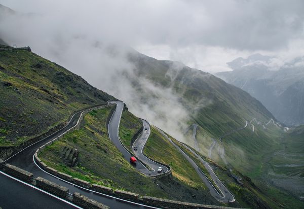 montanha,nuvem,estrada,rodovia,névoa,cadeia de montanhas