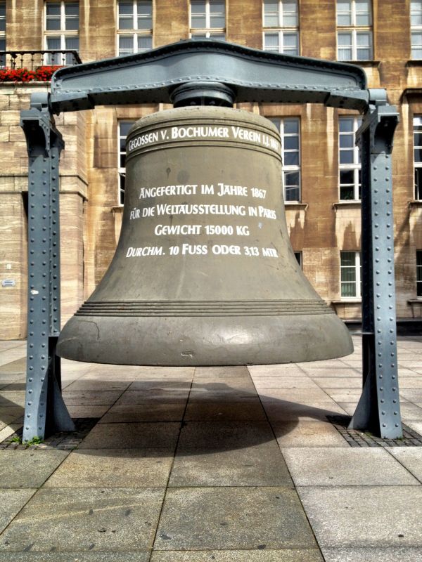 structure,city,monument,steel,bell,column