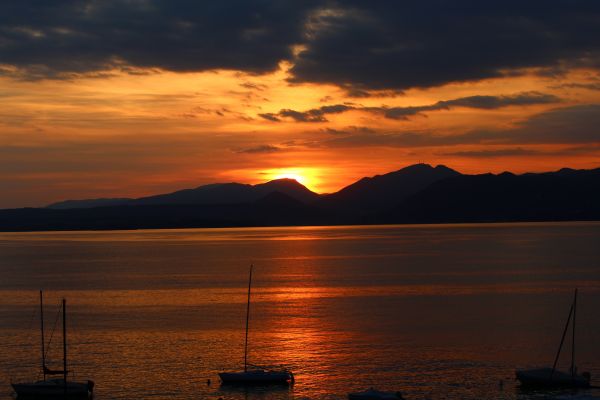 θάλασσα,ωκεανός,ορίζοντας,σύννεφο,ουρανός,ήλιος