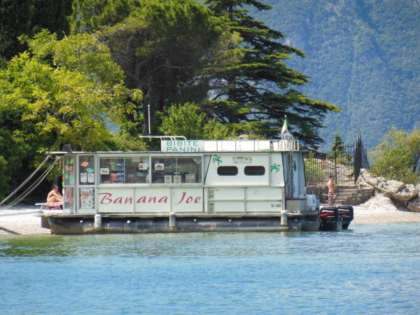 spiaggia,acqua,barca,ristorante,fiume,canale