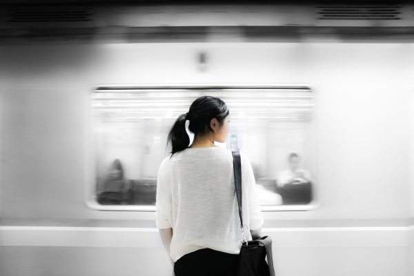 la personne,lumière,femme,la photographie,noir et blanc,blanc