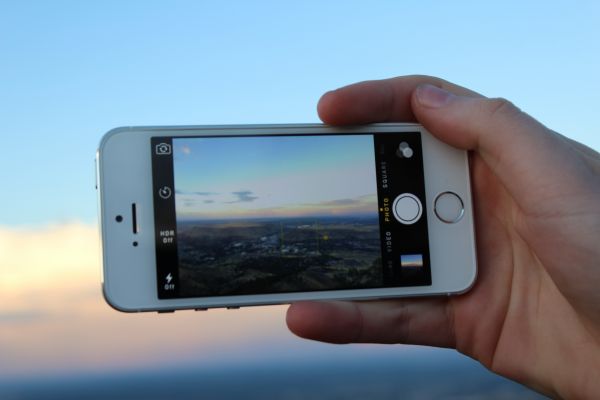 iphone, smartphone, hand-, technologie, landschap, licht