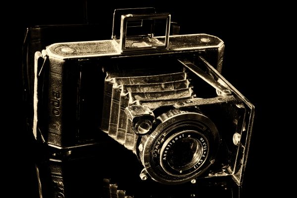 camera,old,black and white,photo,viewfinder,reflection