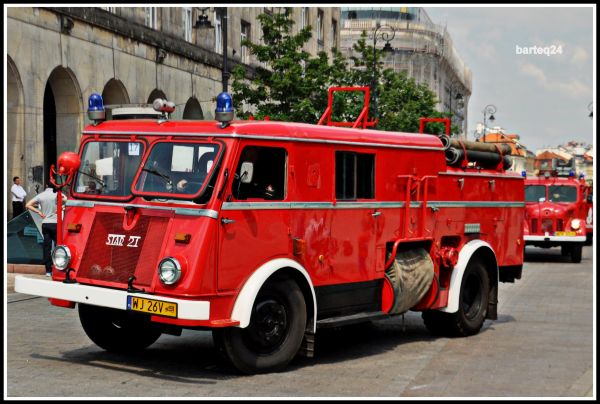 transport,europe,truck,vehicle,emergency service,motor vehicle