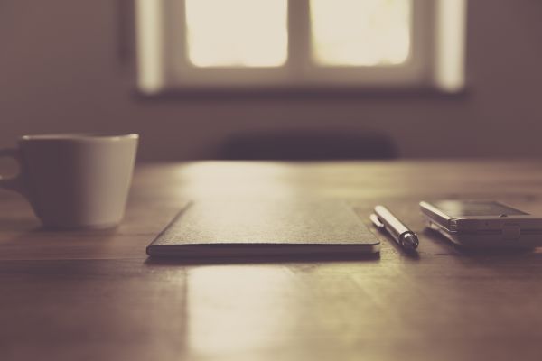 smartphone,writing,creative,table,coffee,light