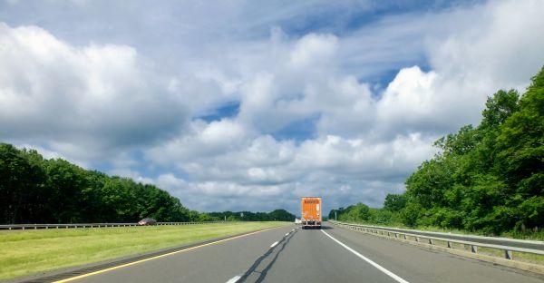 nuvem,céu,estrada,rodovia,dirigindo,asfalto