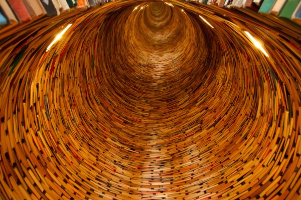 wood,tunnel,reading,prague,stack,endless