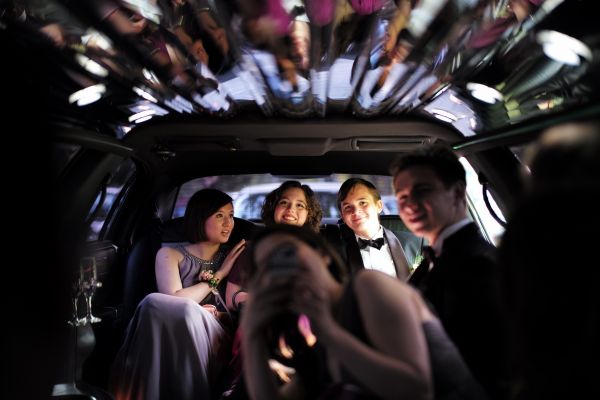 group,car,audience,europe,portrait,spring