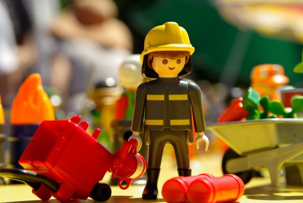 geel,spelen,speelgoed-,playmobil,beeldje,Lego