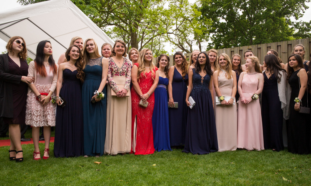 person, girl, woman, boy, europe, portrait, high, garden, wedding, bride, tuxedo, ceremony, bowtie, holland, hague, netherlands, m, dress, students, party, ball, school, 28, junior, leica, 240, summicron, prom, gown, bridesmaid, quinceanera