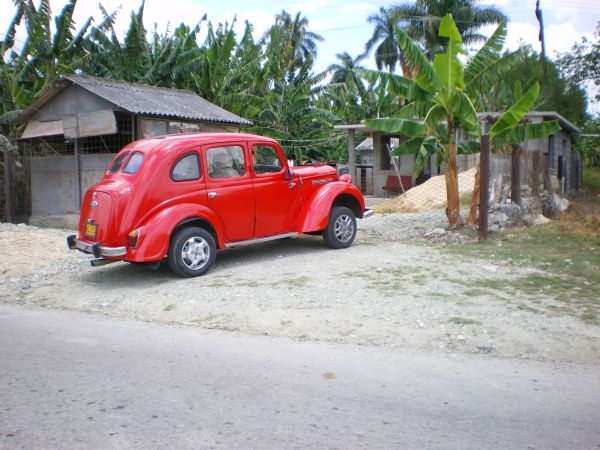 auto,vozidlo,kolo,Volkswagen,Červené,veteránem