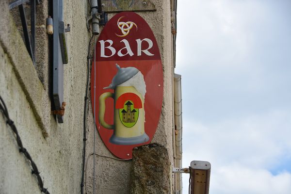 Straße, Straße, Mauer, Schild, Werbung, Bar