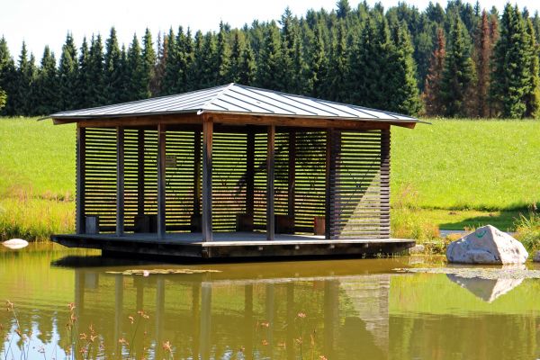 water,meer,hut,huisje,botenhuis,tuinhuisje