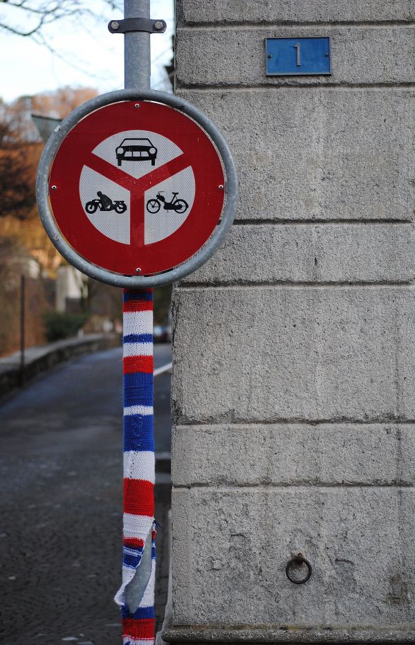 Straße, Mauer, Schild, rot, Straße, Nummer