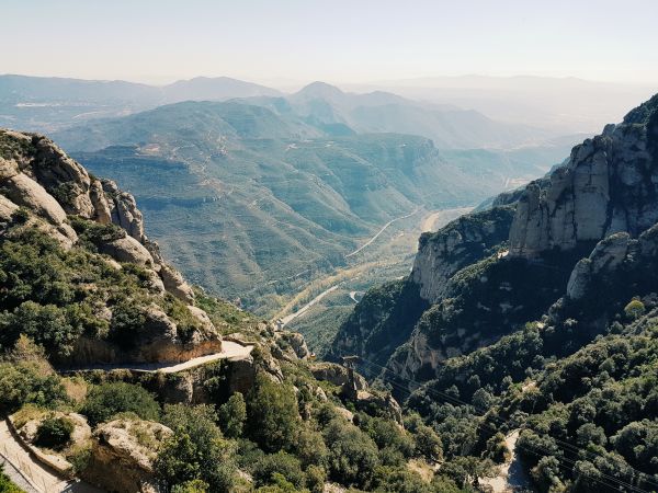 Dağlık alan şekilleri, dağ, Tepe istasyonu, vadi, bitki örtüsü, Wadi