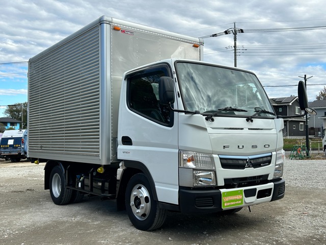 三菱ふそう キャンター 3.0 全低床 ディーゼルターボ 1年保証付/Bカメラ/2t/2トントラック/AT車 埼玉県