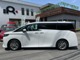 国産車最上級ミニバンのALPHARD。ワンランク上のハイブリ...