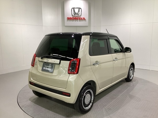 Honda認定中古車 U-Selectは3つの安心をお約束します。 １ Hondaのプロが整備した安心。 ２ 第三者機関がチェックした安心。 ３ 購入後もHondaが保証する安心。