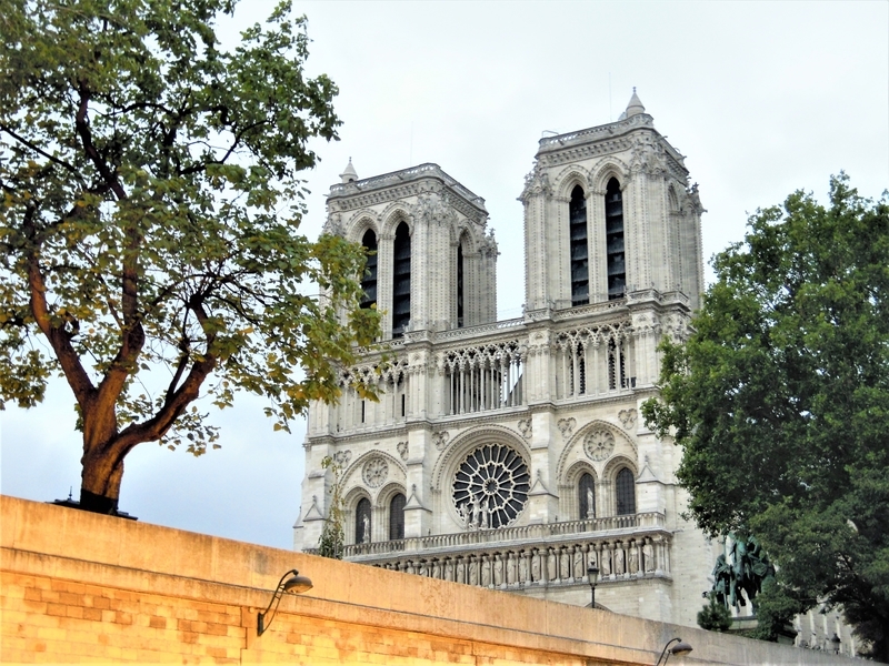  フランス・パリ・セーヌ川クルーズ