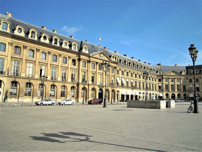  フランス・パリ・ヴァンドーム広場（Place Vendôme ）