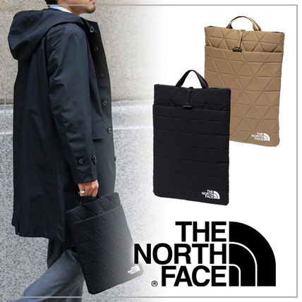 THE NORTH FACE iPad・タブレットケース 【THE NORTH FACE】ジオフェイスピーシースリーブ15インチ