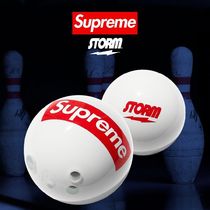 Supreme Storm Bowling Ball シュプリーム ボウリングボール