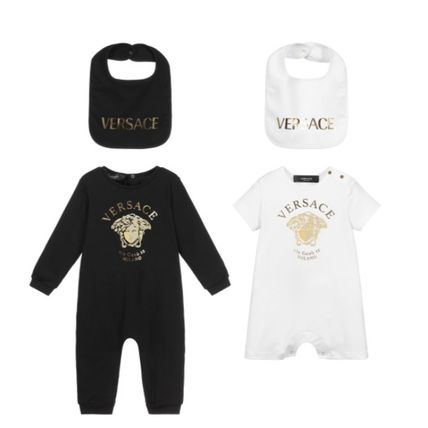 VERSACE ベビーロンパース・カバーオール Versaceヴェルサーチェ★メドゥーサ柄 4Pギフトセット★0M-18M(5)